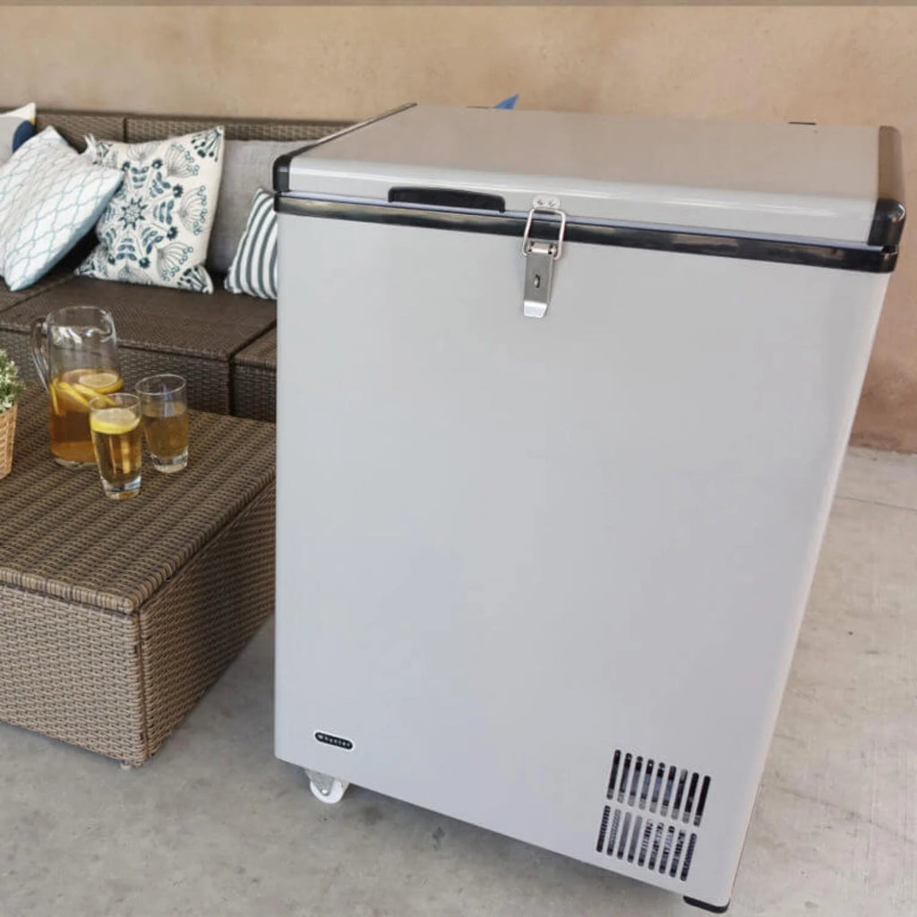 95 Quart Portable Wheeled Freezer W2053