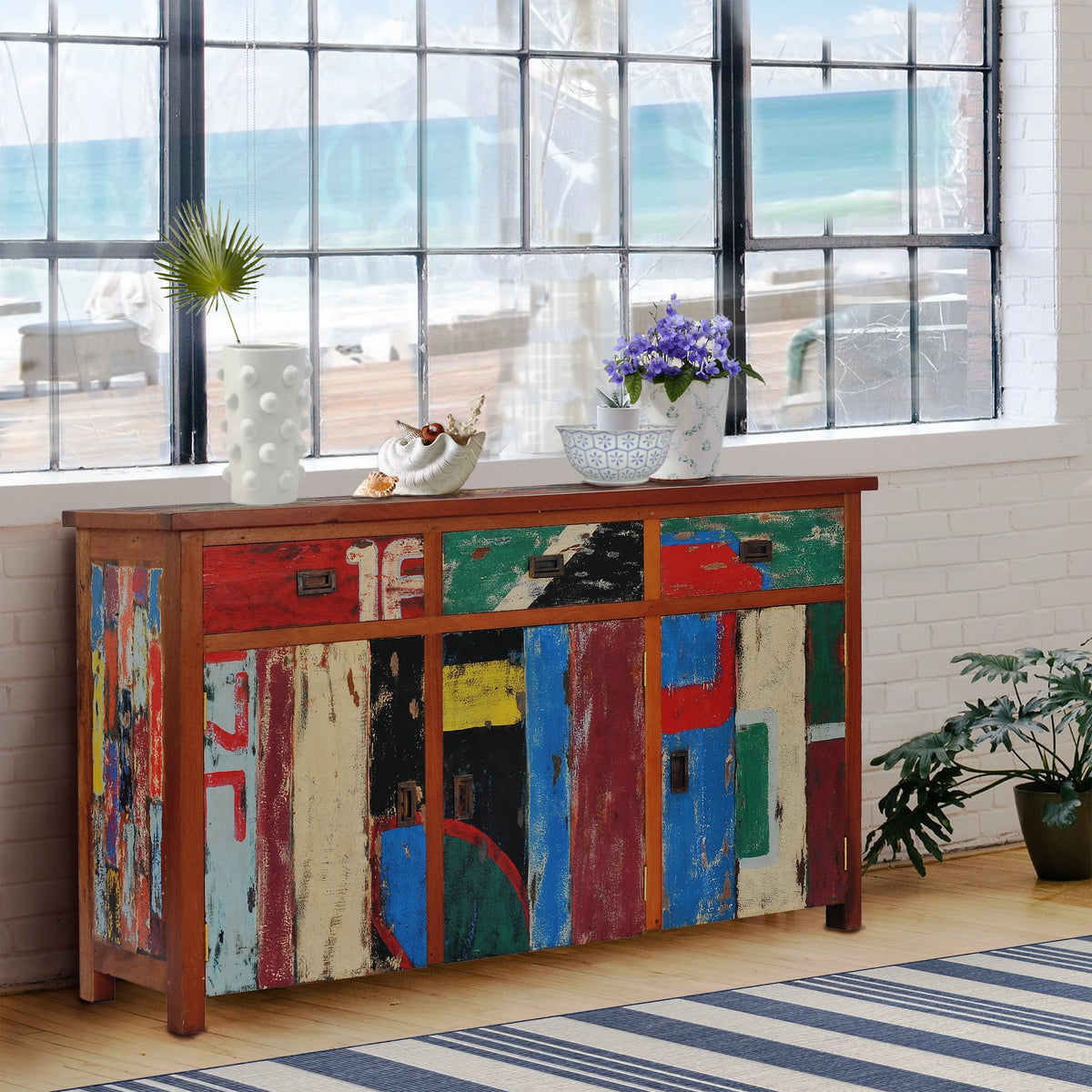 Buffet with 3 Doors and 3 Drawers U346349