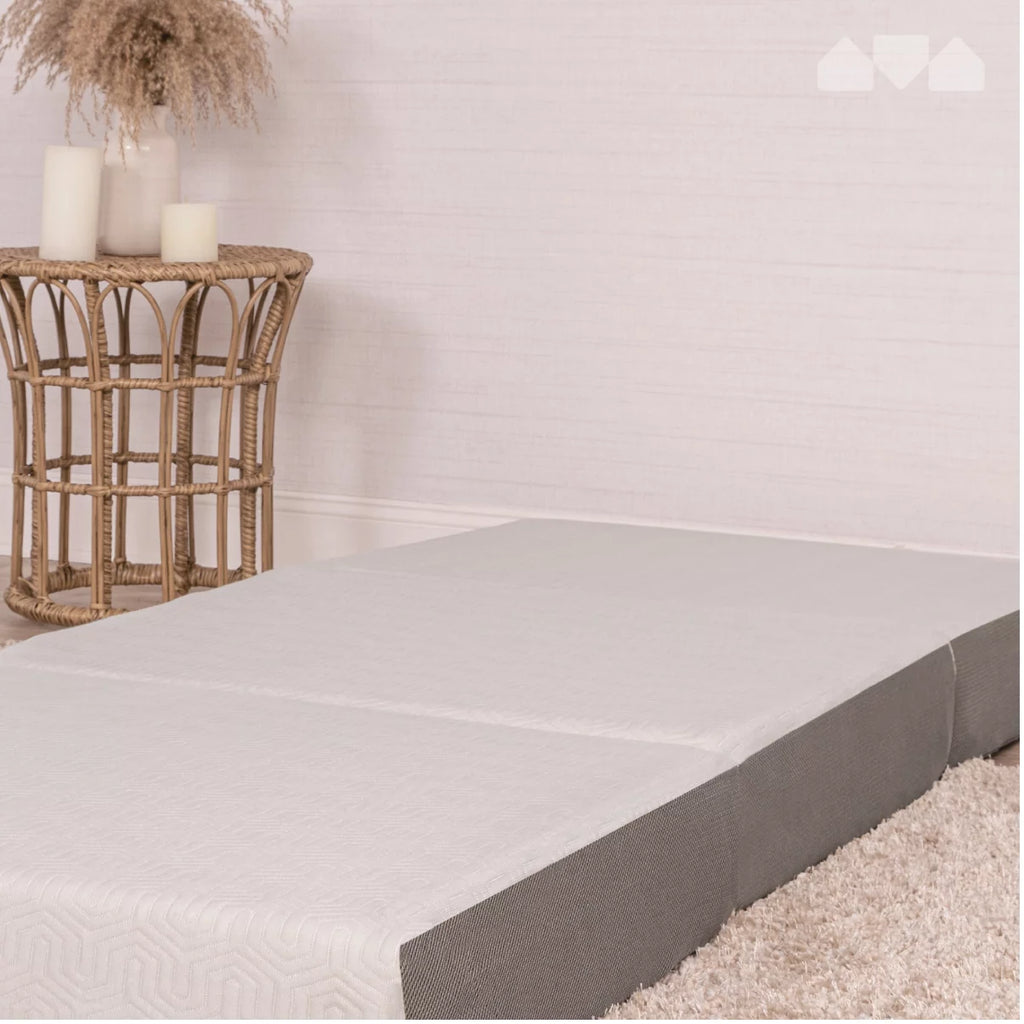 6-Inch Memory Foam Tri Folding Mattress with Removable Cover C2647