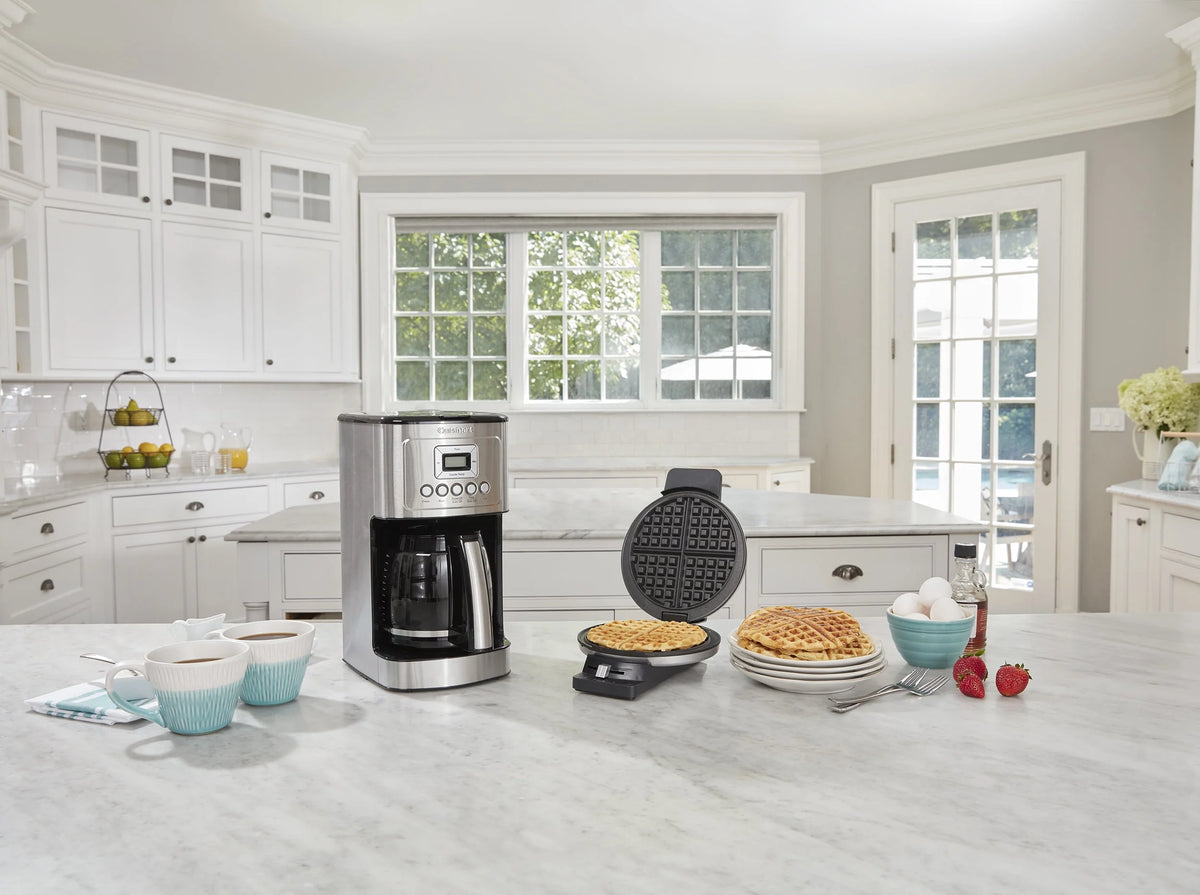 14 Cup Programmable Coffeemaker T28410