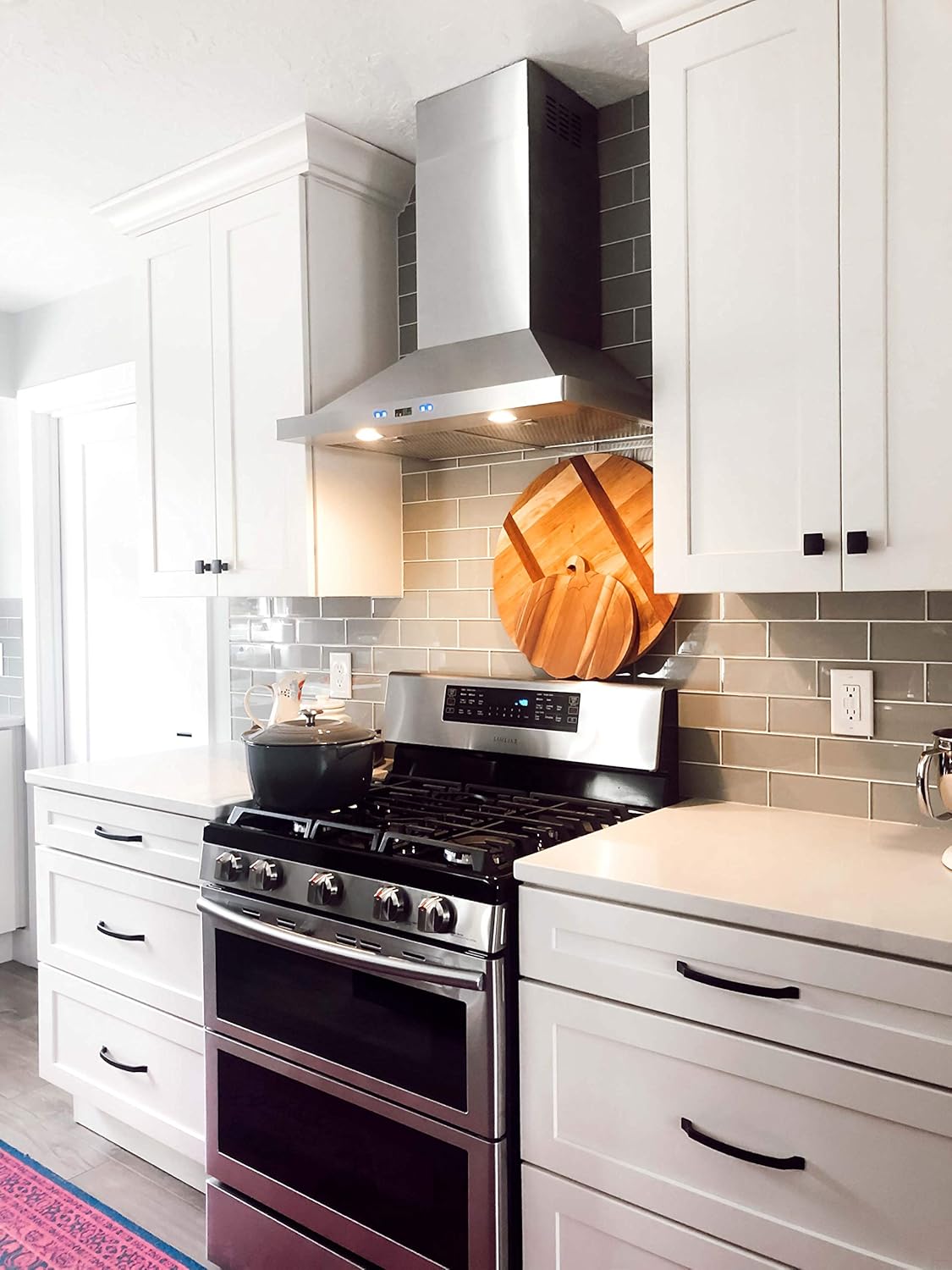 24" 600 CFM Wall Range Hood A8624