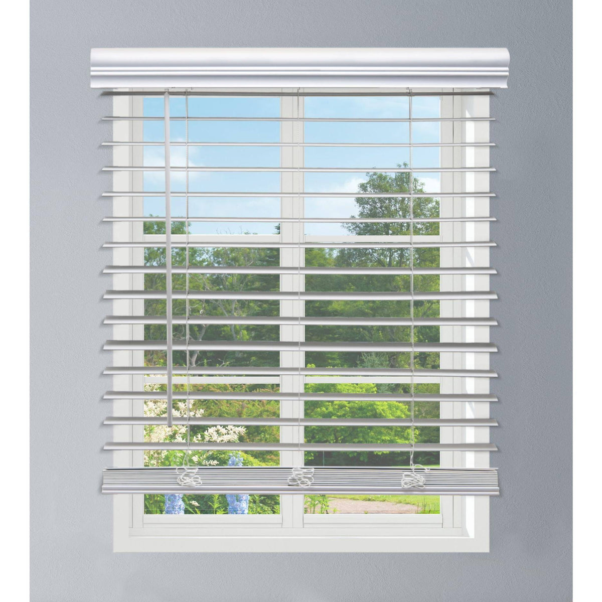 White Cordless Faux Wood Blind J61998