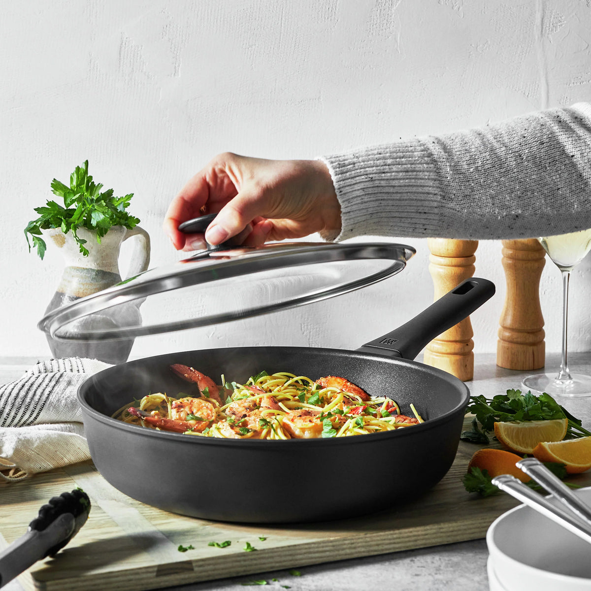 4 Qt. Aluminum Non-Stick Sauté Pan with Lid K2345