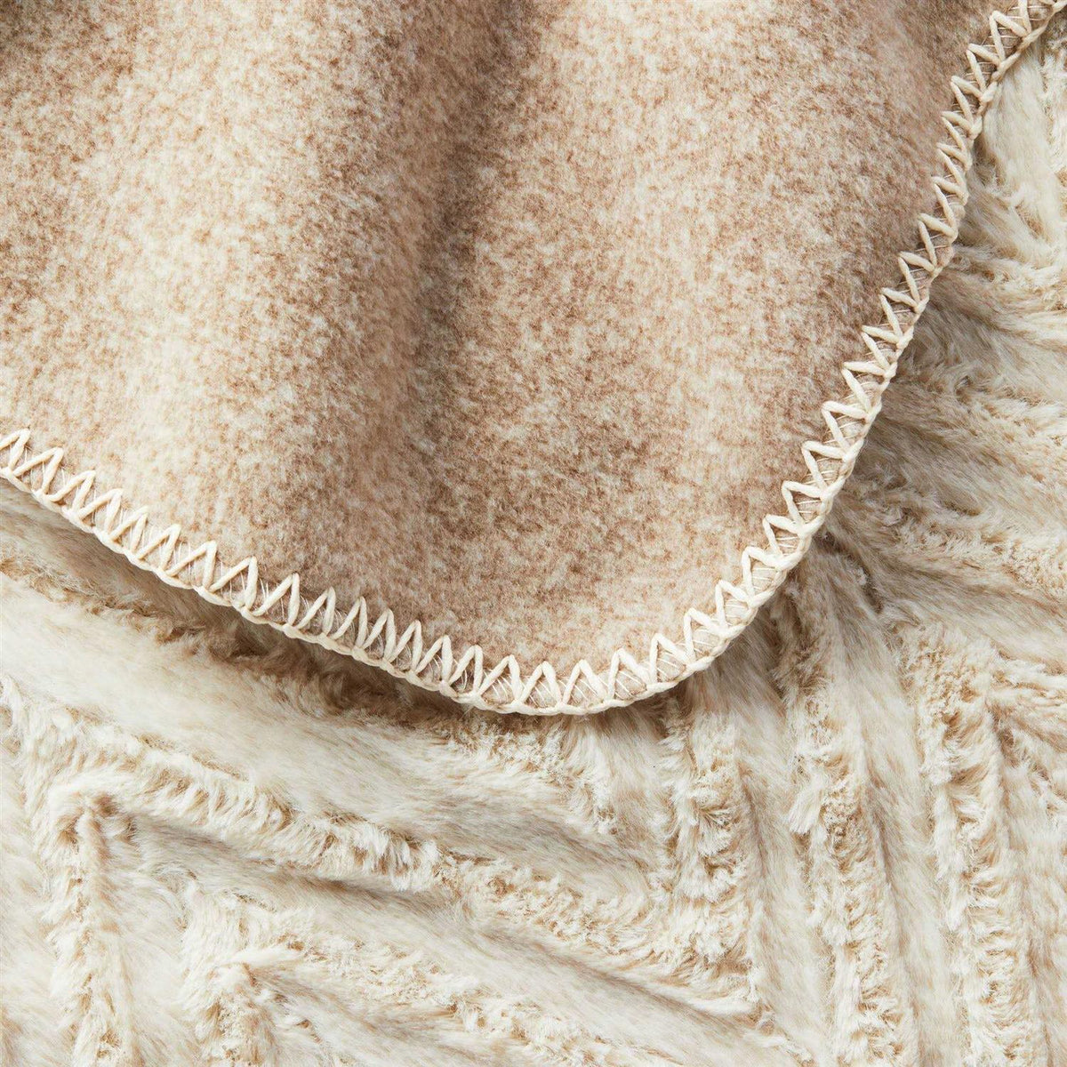 Dog Blanket Heather Fleece D994360