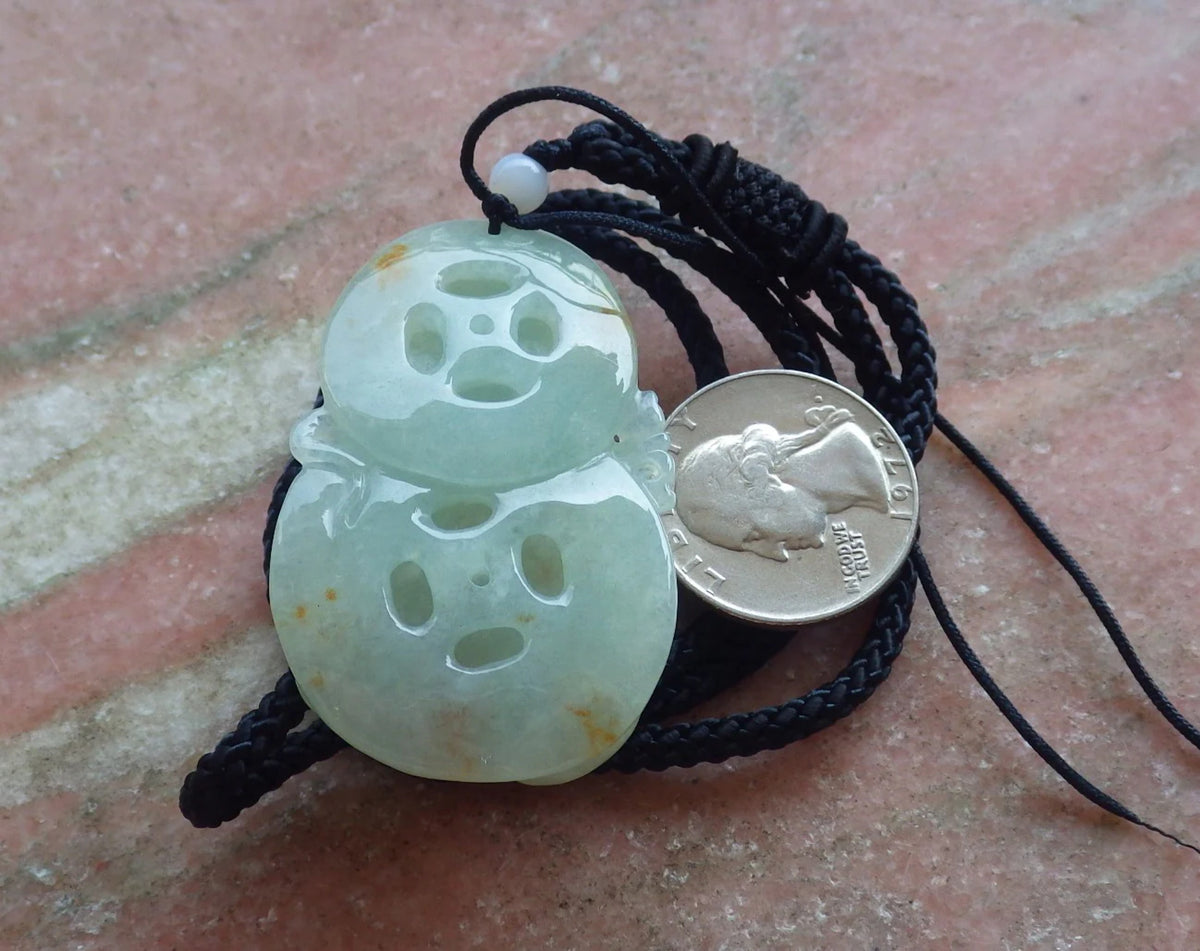 Green Hand Carved Natural Jade Zodiac Ox Pendant Necklace Q967
