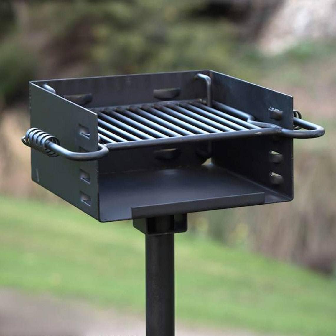Single Post Park Style Charcoal Grill M909