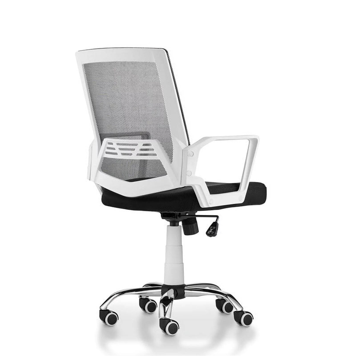 Black and White Ergonomic Office Chair R642