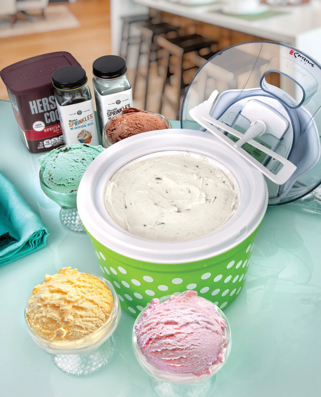 Automatic Ice Cream, Sorbet & Frozen Yogurt Maker with 4 Glass Cups W870