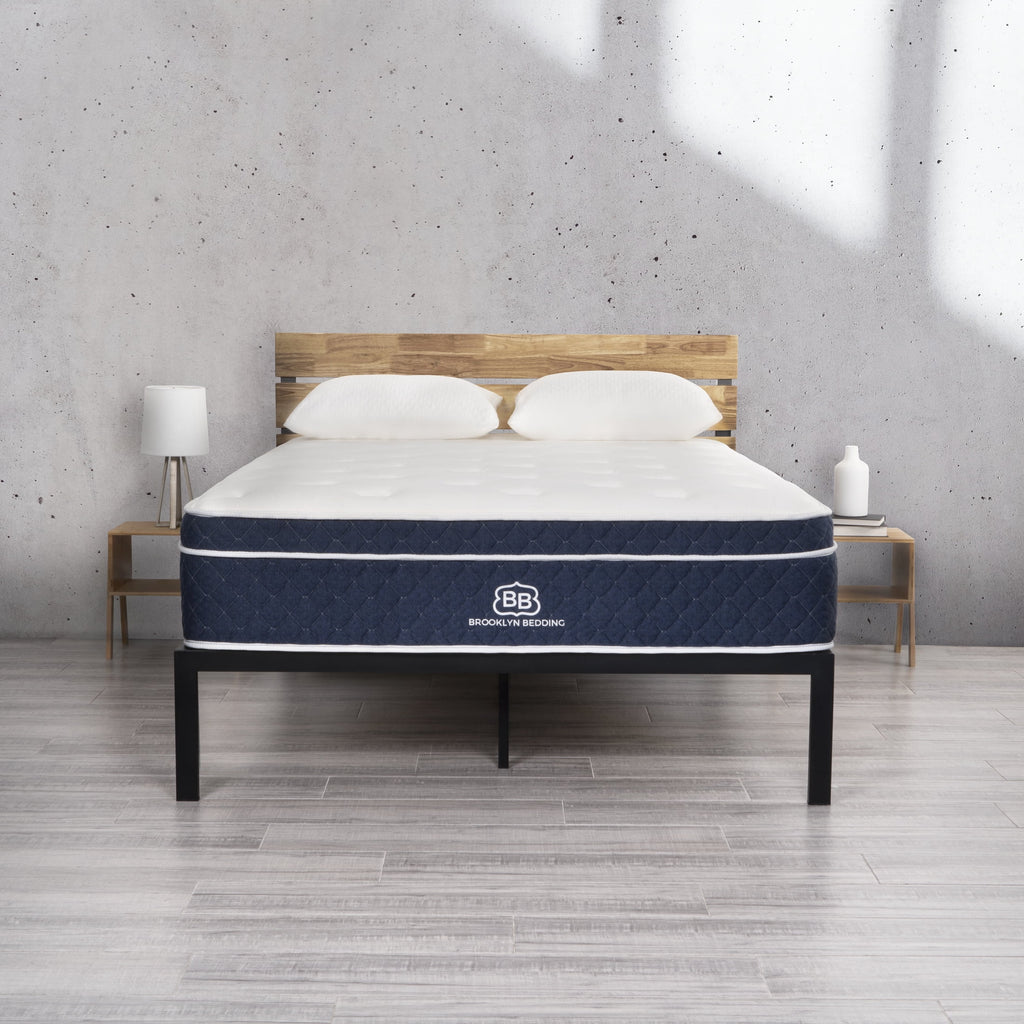 14" Plush Hybrid Queen Mattress with Cooling Cover Y88805