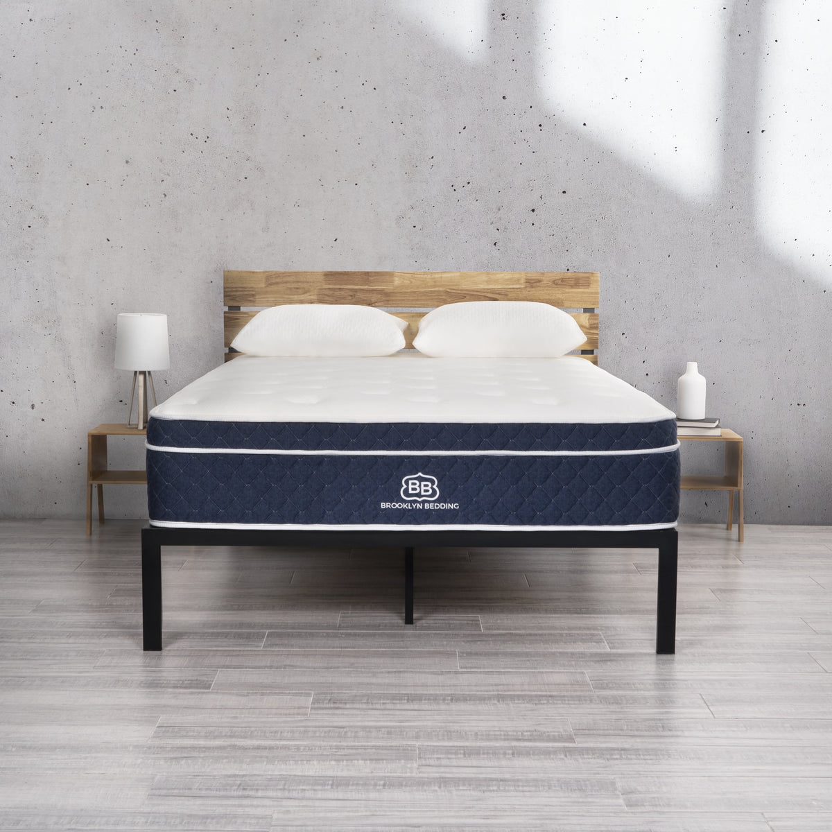 14" Plush Hybrid Queen Mattress with Cooling Cover Y88805