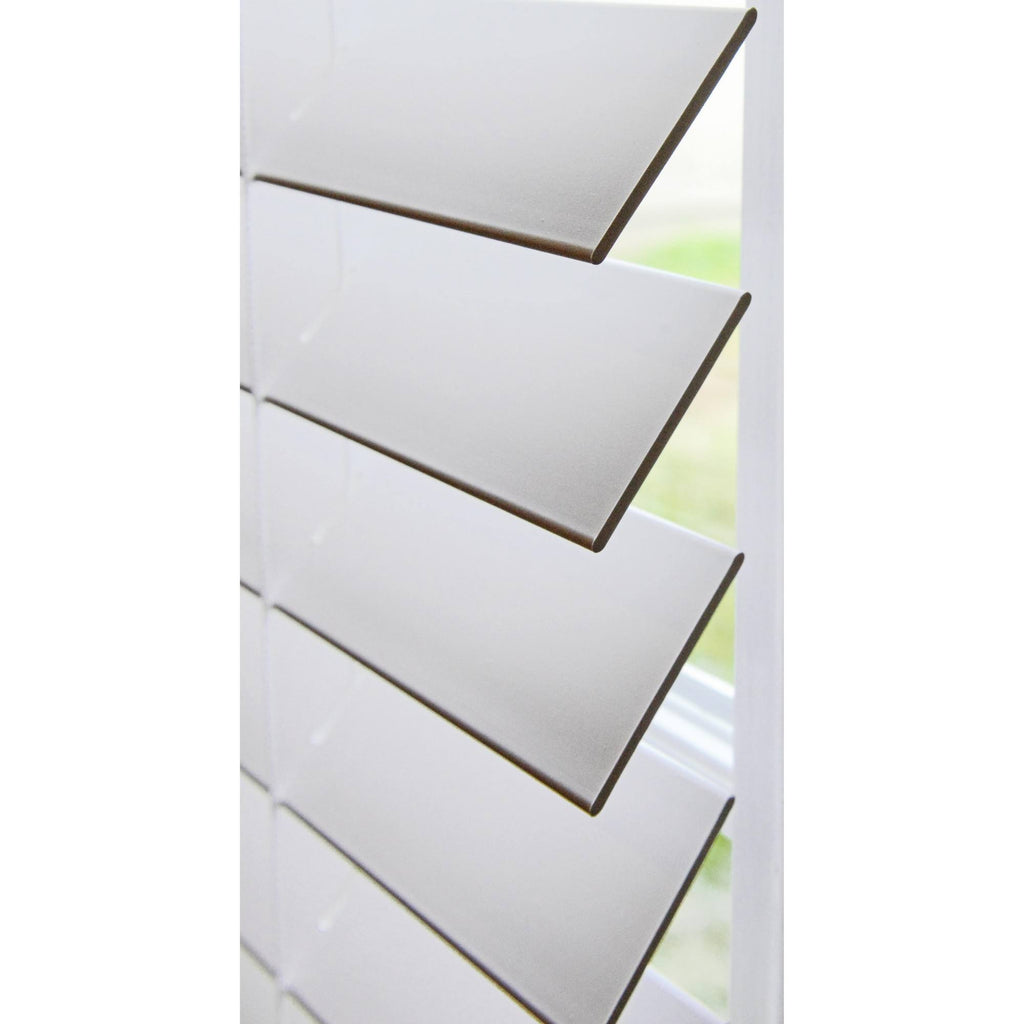 White Cordless Faux Wood Blind J61998
