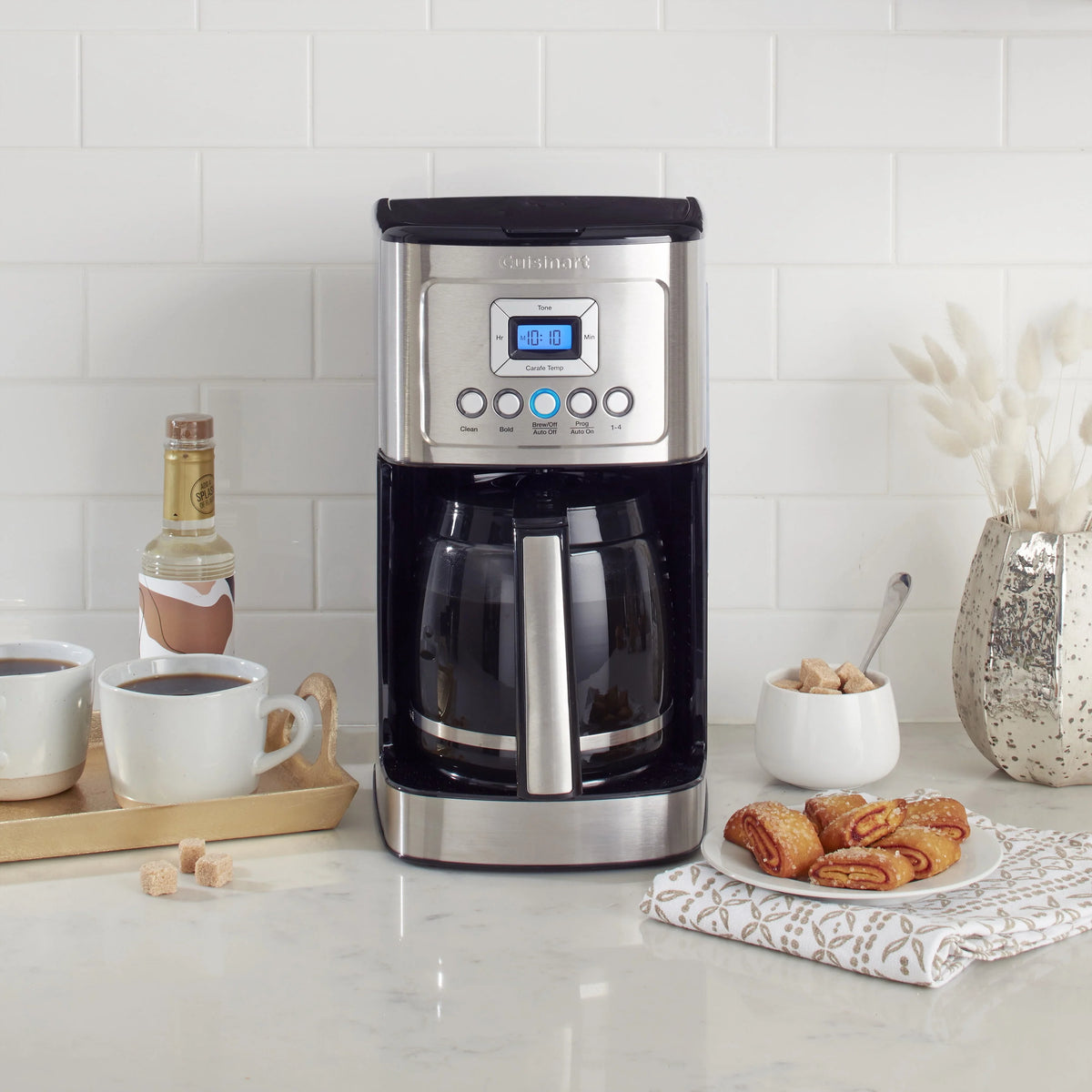 14 Cup Programmable Coffeemaker T28410